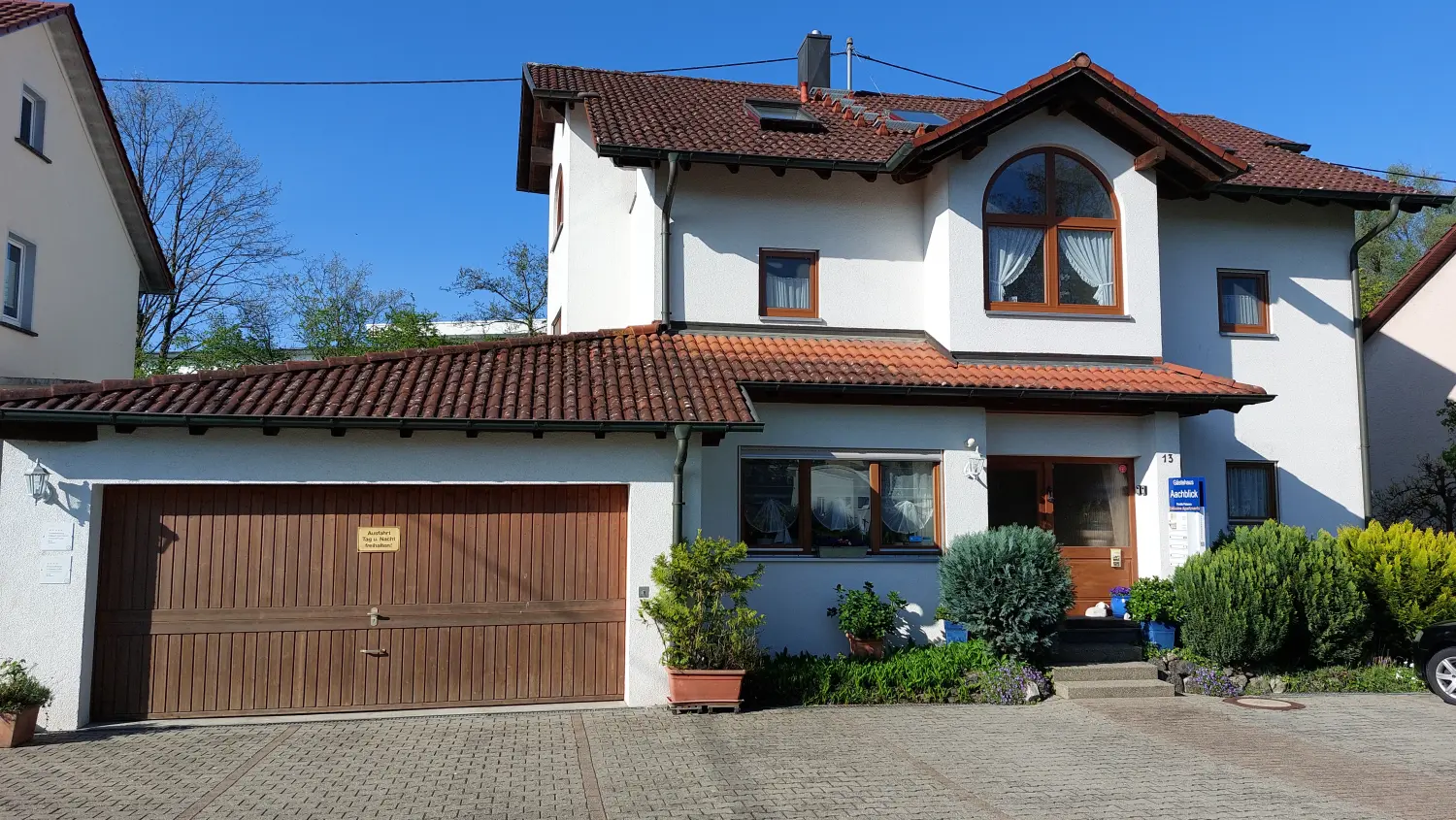 Haus von Seehaus Aachblick // Scherer Becht Uhldingen eGbR